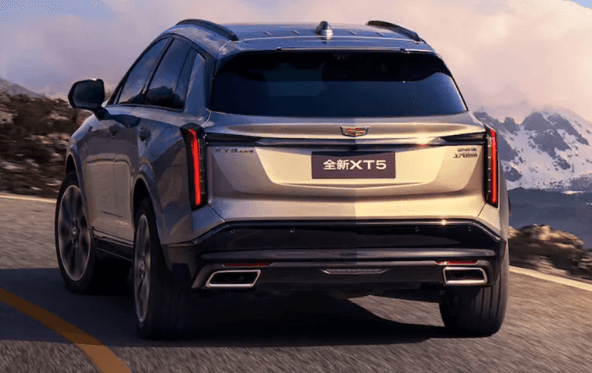 2027 Cadillac XT5 Exterior