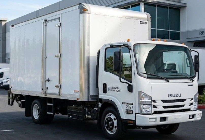 2027 Isuzu NRR Exterior