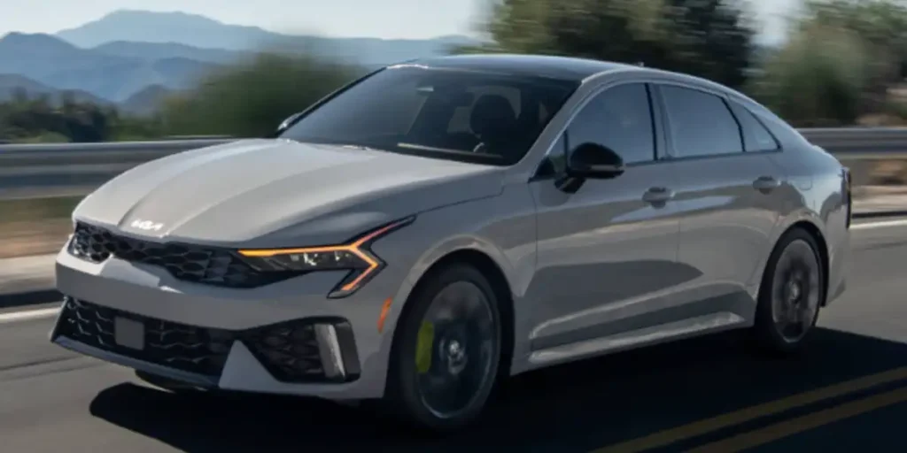 2027 Kia K5 : A Sporty Mid-Size Sedan Redefined with Hybrid Power, Luxury Design, and Smart Technology