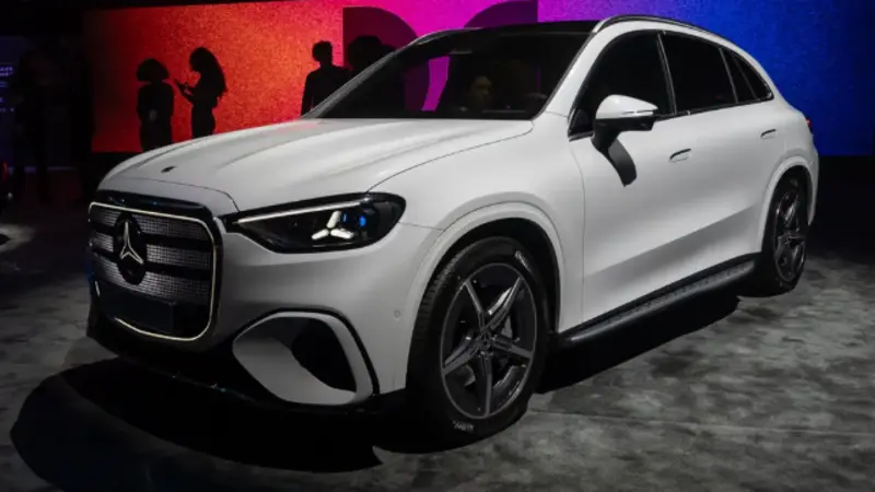 2027 Mercedes-Benz GLC Exterior